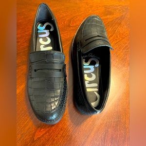 Sam Edelman Women’s Chunky loafer; black croc